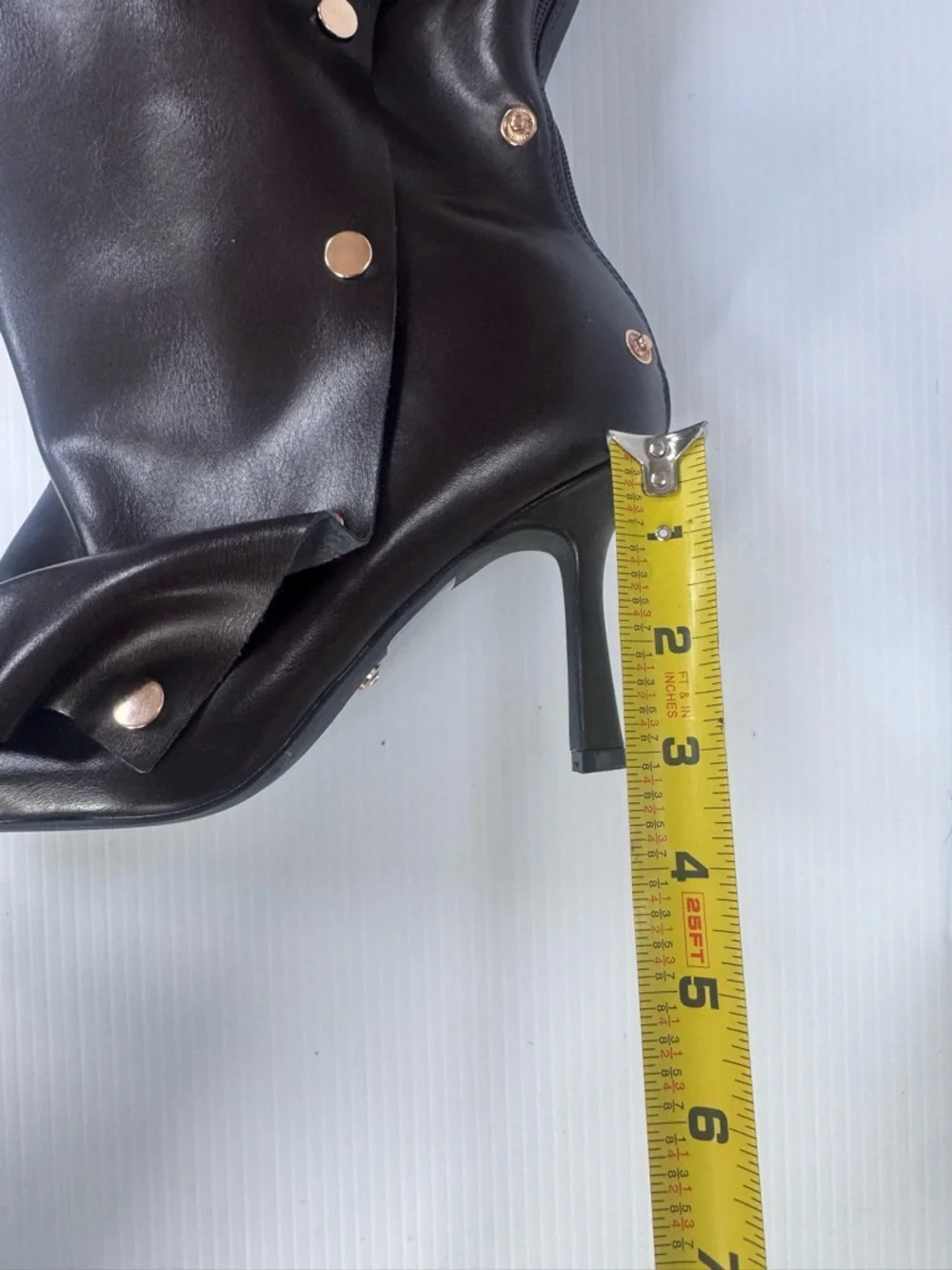 🔥 Statement Over-the-Knee Ruffle Stud Boots – Chocolate Brown | Size 8 🔥